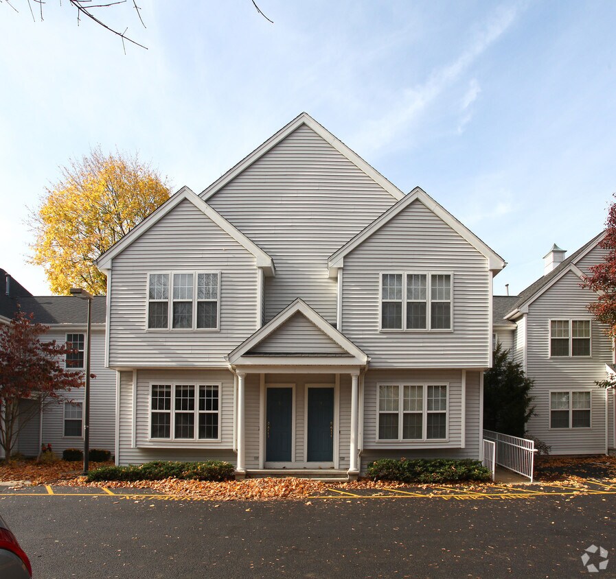 Milford Chase Apartments 68 W Main St Milford, CT