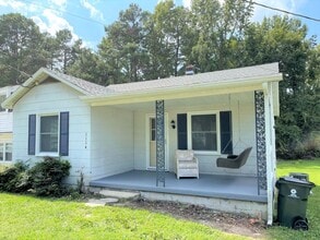 Building Photo - 1114 Goodes Ferry Rd Building Photo - 1114 Goodes Ferry Rd