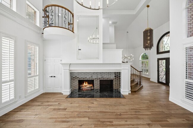 Foto del edificio - 3301 Queensbury Way W