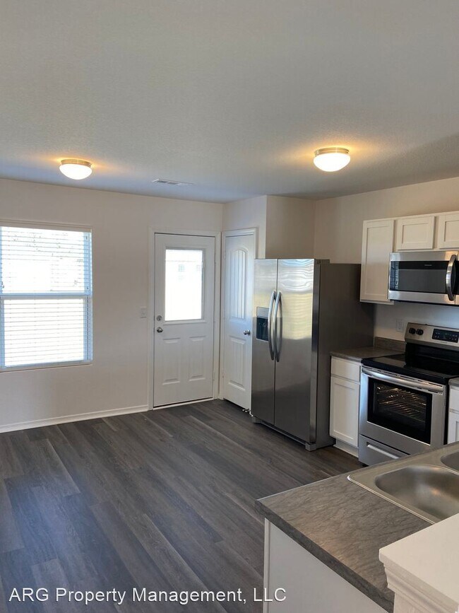 Building Photo - 3 br, 2 bath House - 10413 Brandi Kaye Drive