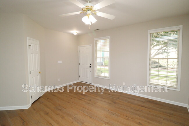 Building Photo - 2812 Kudrow Ln