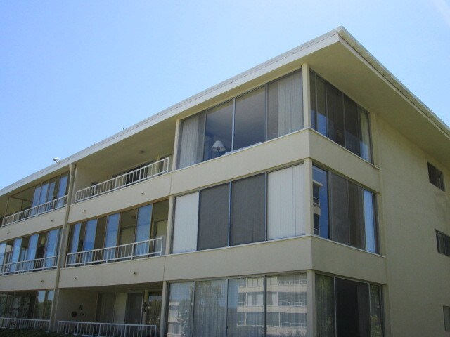 Primary Photo - 32700 Coastsite Dr