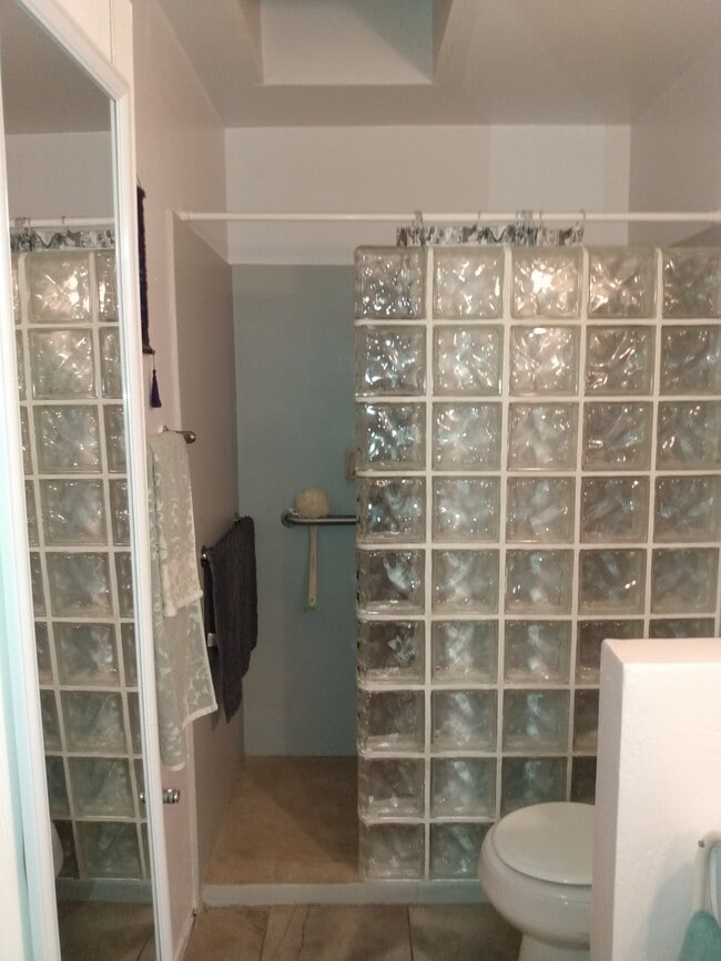 Building Photo - 4365 N La Osa Way