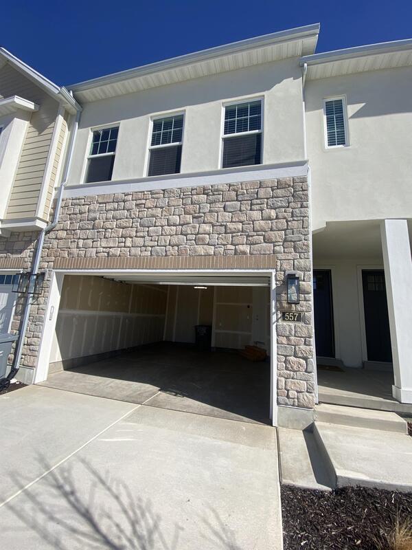 Foto del edificio - 557 N Hawks Rise Ln
