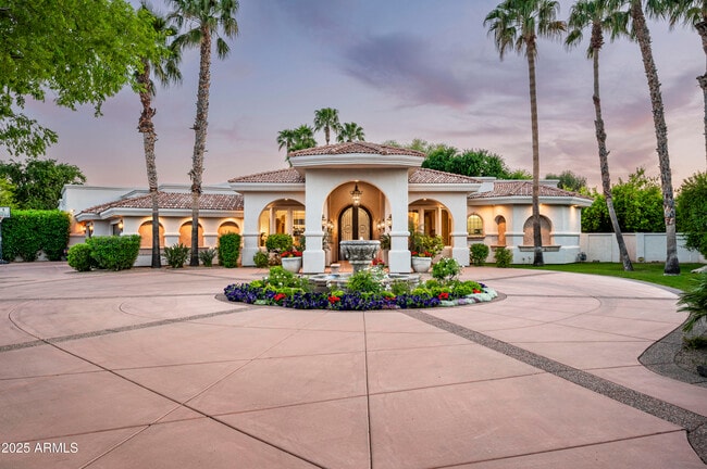 Building Photo - 6649 E Berneil Dr