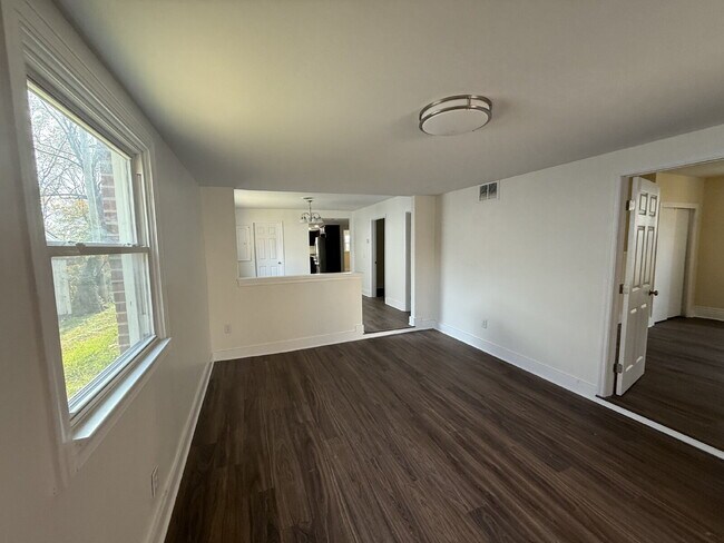 Foto del edificio - 1709 Cass St