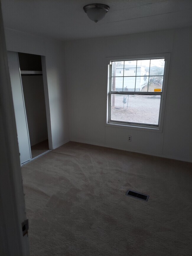 5 Sams Pl, La Luz, NM 88337 House Rental in La Luz, NM