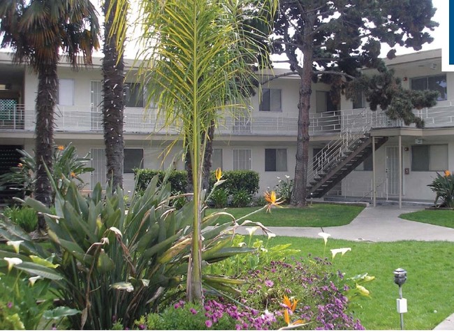 Building Photo - Cathay Gardens Apartments