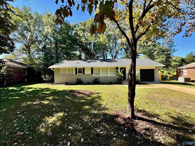 Building Photo - 2019 Lance Rd NW