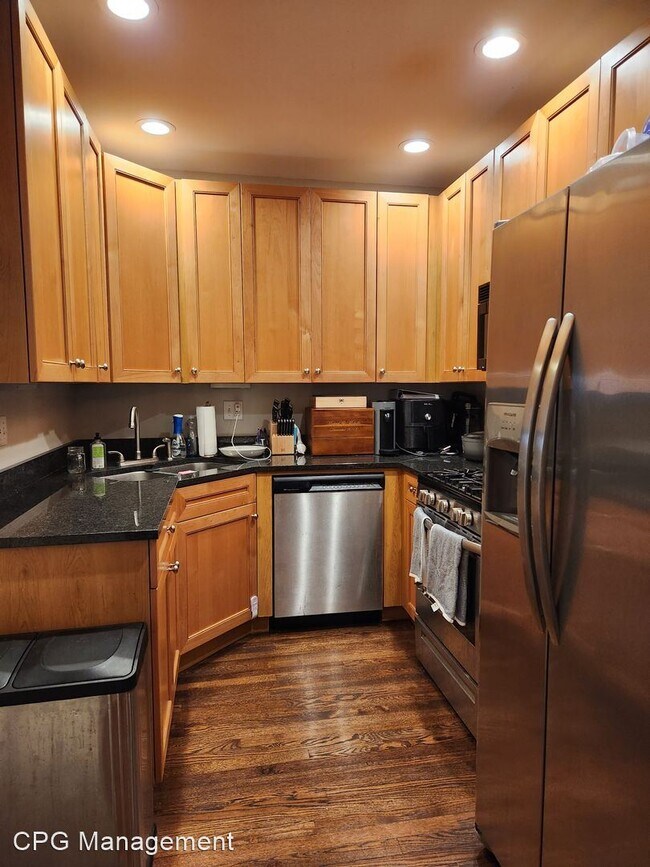 Building Photo - 1 br, 1 bath House - 1155 W Grace #1S