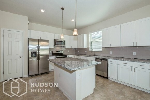 Building Photo - 1897 Cayman Cove Cir