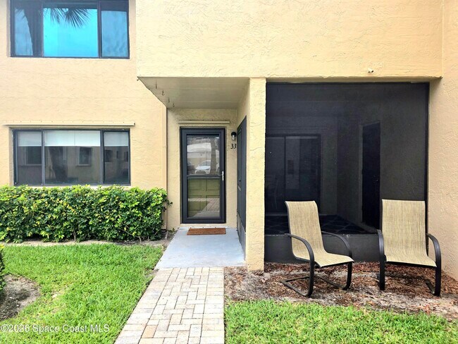 Foto del edificio - 1145 N Shannon Ave
