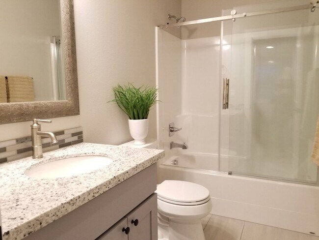 Photo - 1655 SE 130th Avenue House