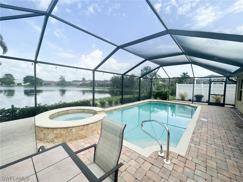 Foto principal - 7672 Citrus Hill Ln