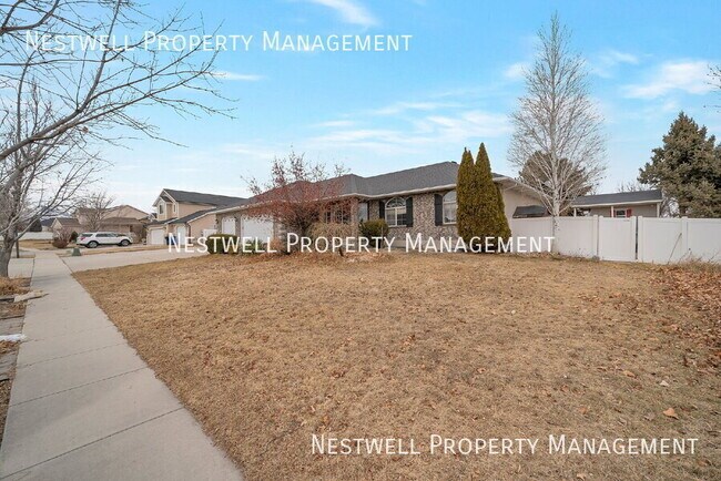 Foto del edificio - 4658 W Hayden Peak Dr