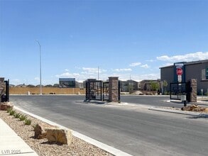 Building Photo - 6065 Amaryllis Fls St
