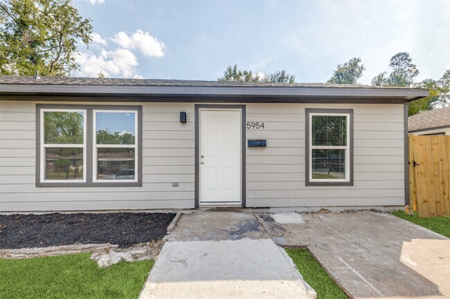 Foto del edificio - 5954 Belneath St