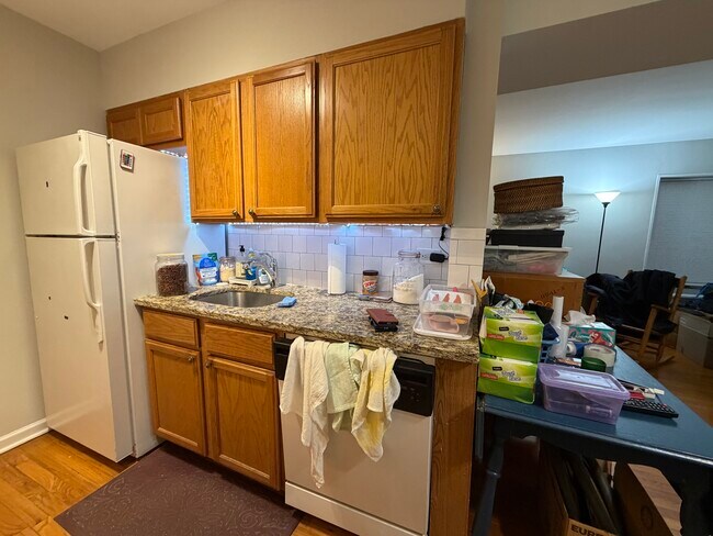 Foto del edificio - 6535 N Mozart St