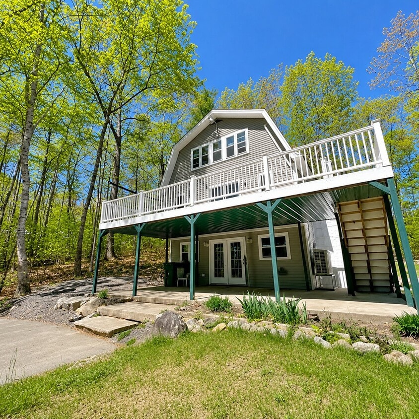 Photo - 136 Mt Hunger Shore Rd (Windham, ME)
