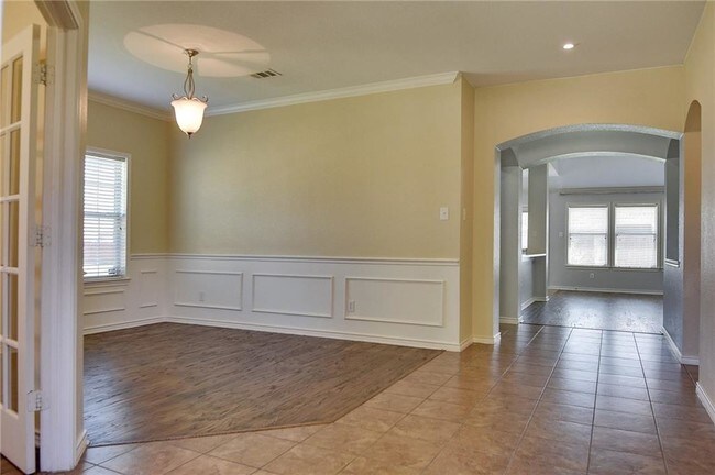 Building Photo - 3101 Reagenea Dr