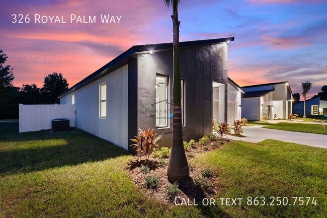 Foto del edificio - 326 Royal Palm Wy