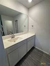 Building Photo - 208 Ida Lp