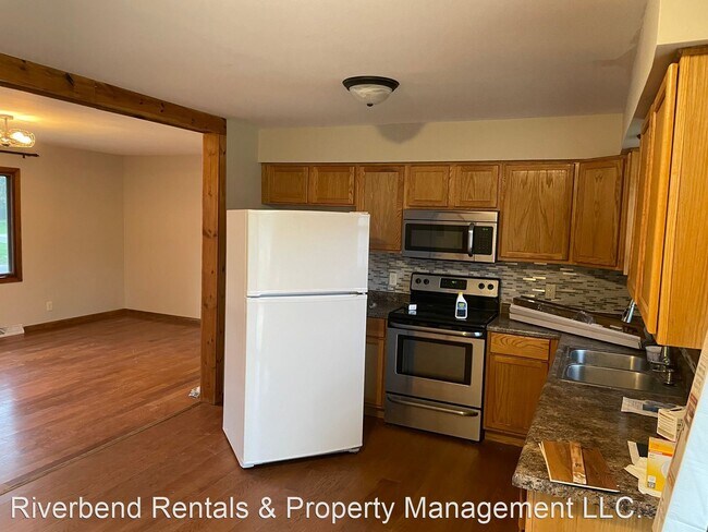 Foto del edificio - 3 br, 2 bath House - 211 Joan St