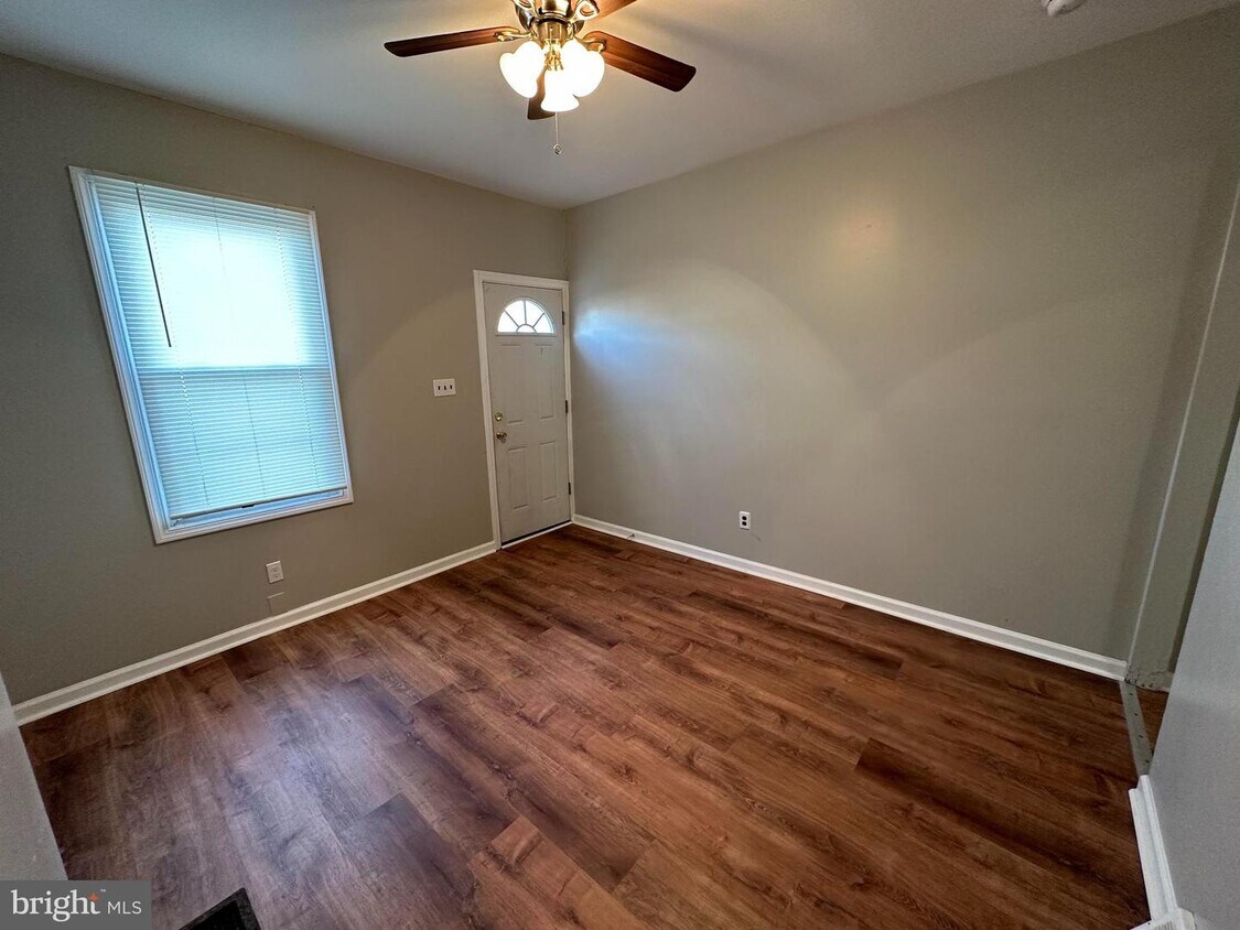 144 Atlantic St, Gloucester City, NJ 08030 Townhome Rentals in