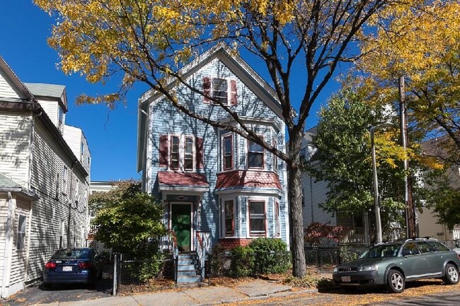 Building Photo - 47 Cornwall St