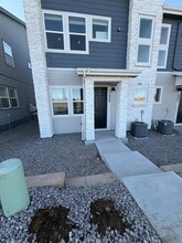 Building Photo - 1929 Zephyr Rd