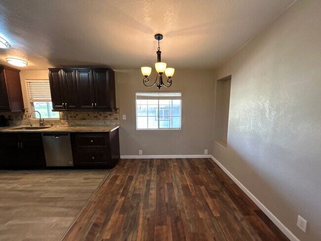 Foto del edificio - Country home for rent