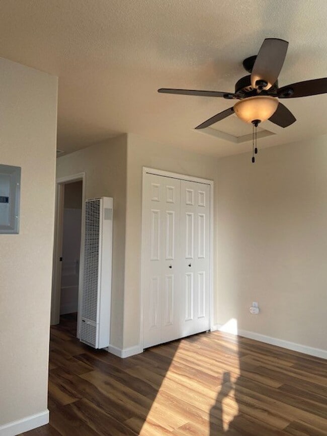 Building Photo - 1956 Sagewood Way