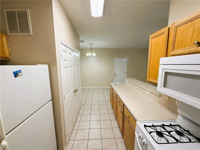Building Photo - 612 Townplace Dr