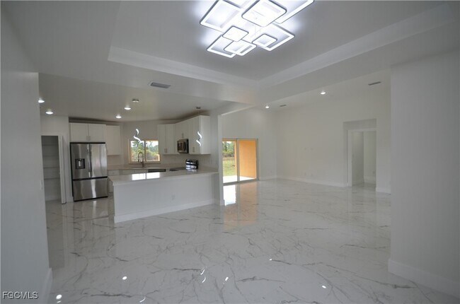 Foto del edificio - 1132 Edelweiss St E