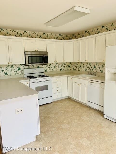 Foto del edificio - 3 br, 2.5 bath House - 139 Hearthstone Ln.