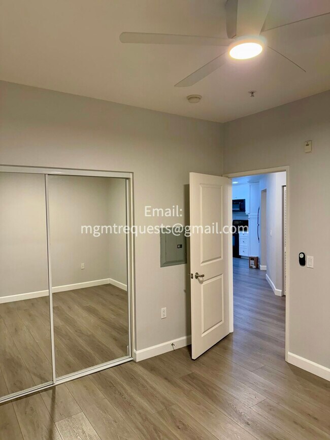 Photo - 1112 Scholarship Apartment