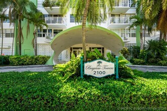 Building Photo - 2100 Sans Souci Blvd
