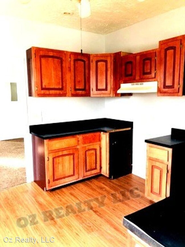 Building Photo - 4 br, 1.5 bath House - 2552 Foraker