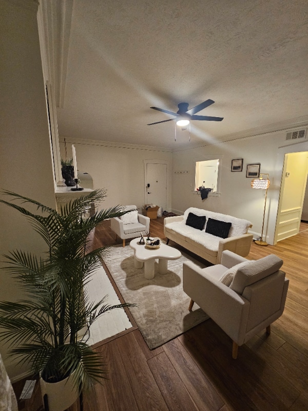 Foto del edificio - 2472 Overlook Rd