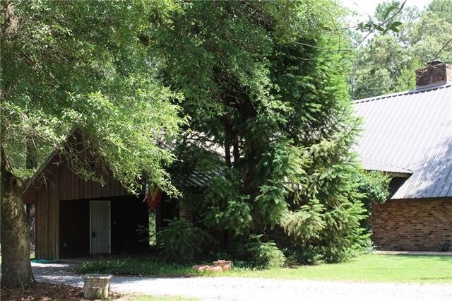 Primary Photo - 76074 Lazy R Rd