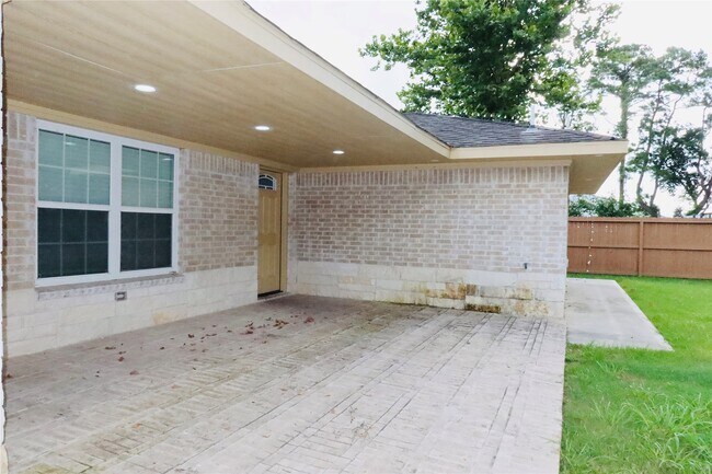 Building Photo - 13121 Unison Rd
