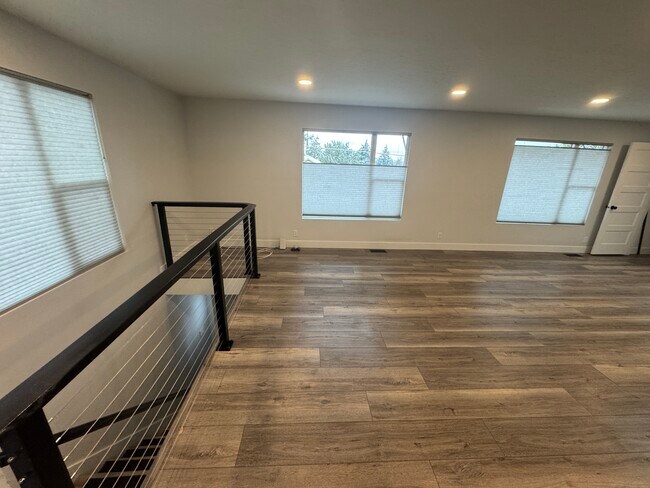 Foto del edificio - 7765 S 3500 E