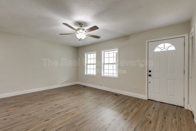 Photo - 1104 Indian Ave House