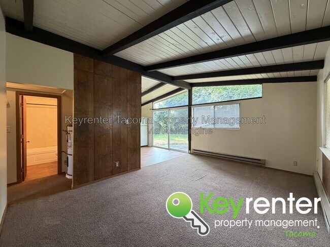 Foto del edificio - 5720 62nd St W