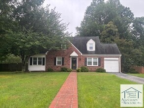 Building Photo - 1106 Cherokee Ct