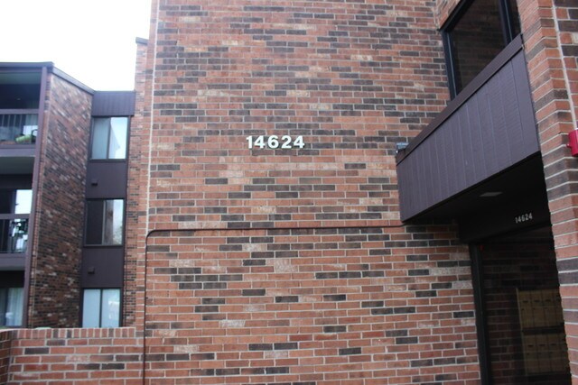 Foto del edificio - 14624 Scarborough Ct