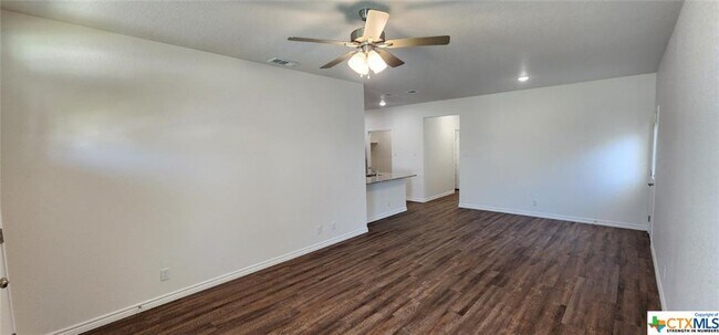Building Photo - 1108 Carlsberg Dr