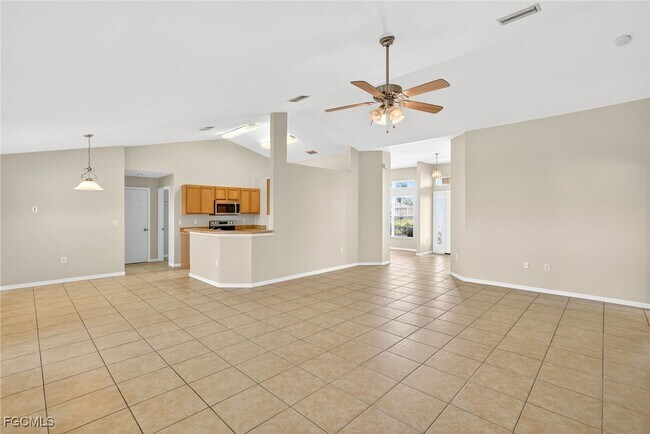 Foto del edificio - 3824 NE 17th Ave