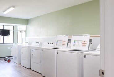 Foto del edificio - Southern Hills Retirement Community