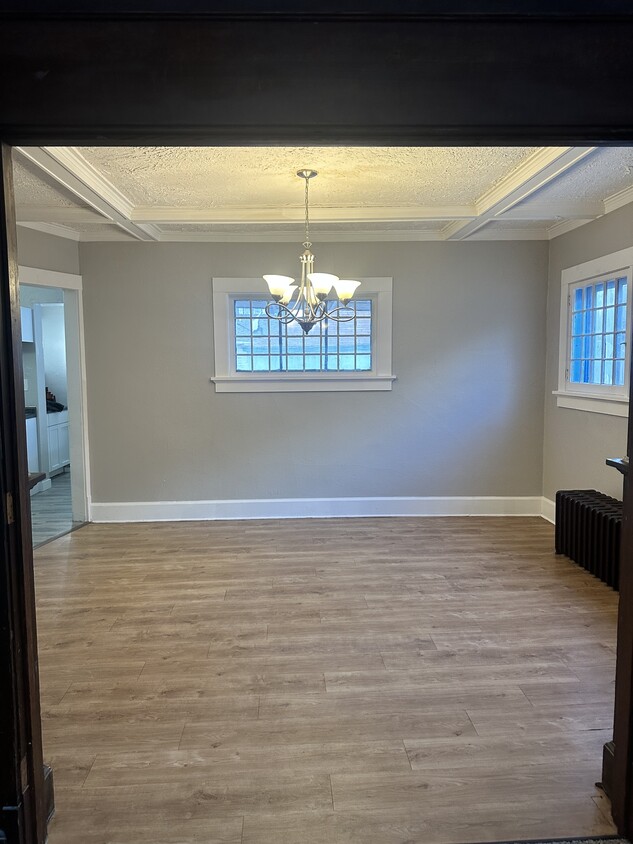 Foto principal - 138 S Jackson St